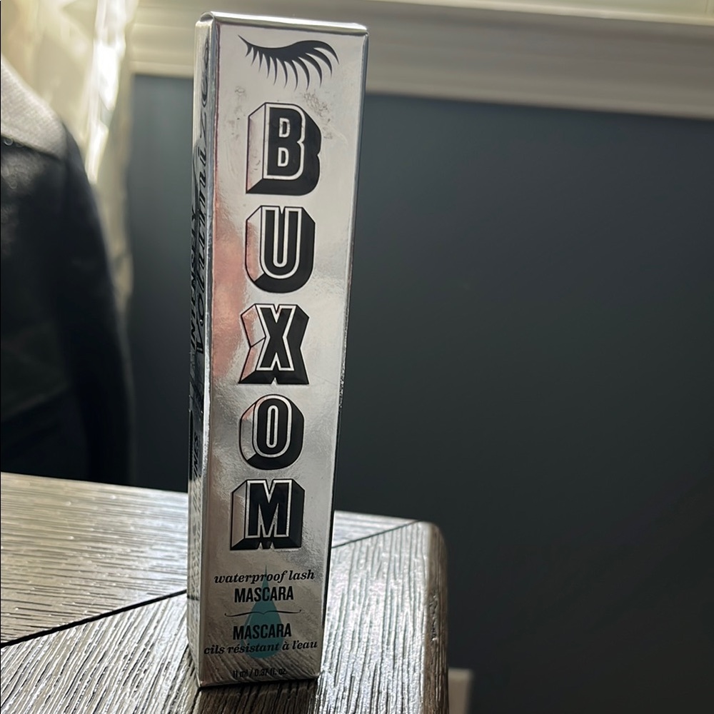 Buxom Waterproof Lash Mascara